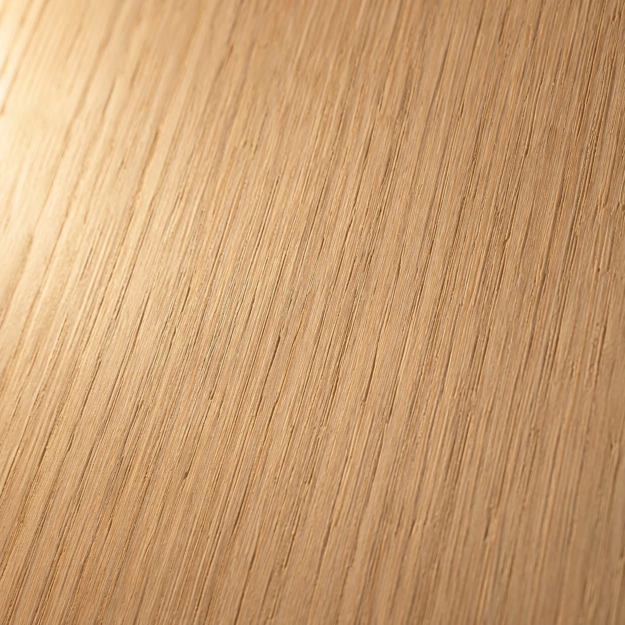 Rift sawn white oak showing straight vertical grain